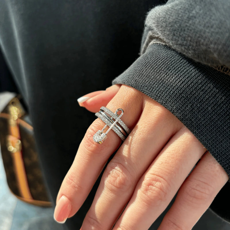 „LOVE, SMILE, Happiness “ RING MIT SICHERHEITSNADEL