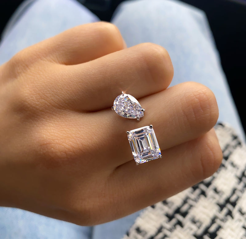 Emerald x Pear Cut Ring