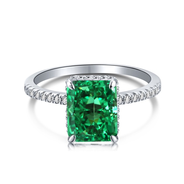 Iced out ring emerald green