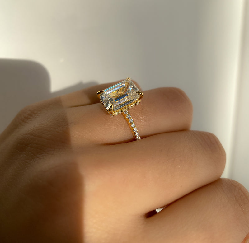 Emeralda  Ring