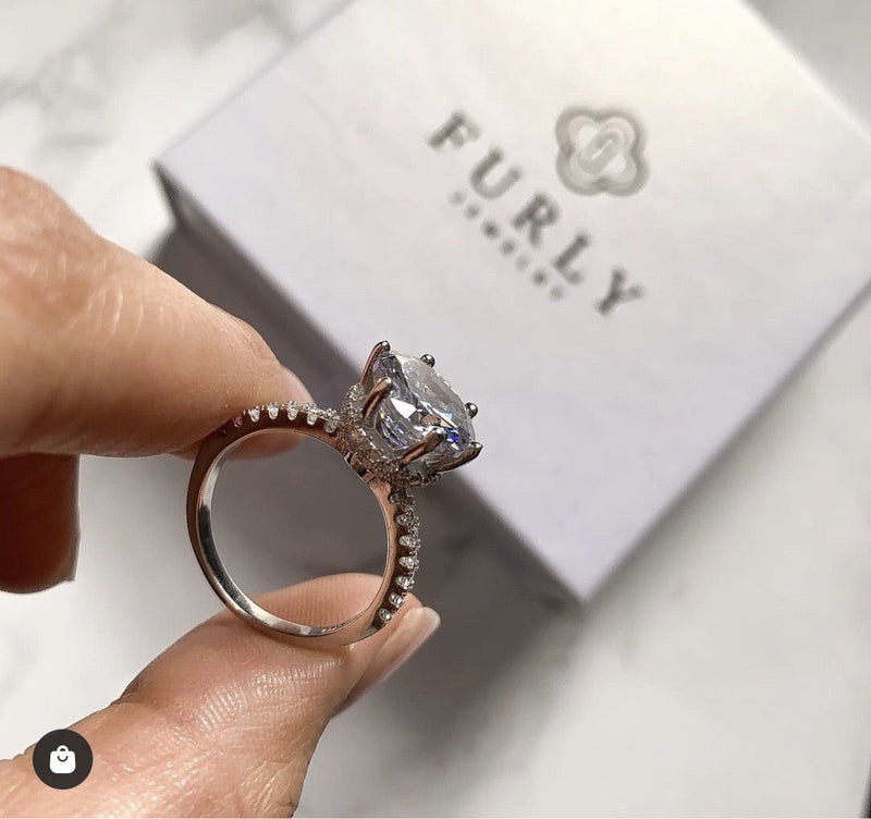 Sparkling Memory Ring